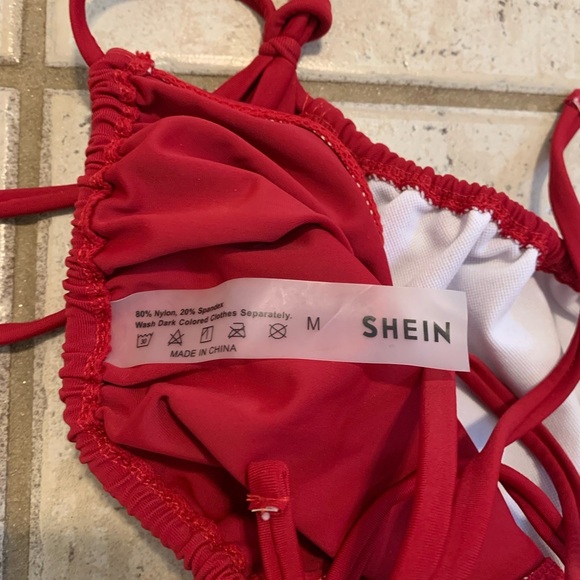 💜 Shein Red Ruffle String Bikini Set - Size Medium - Picture 5 of 7